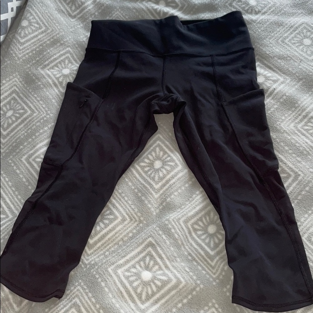 Athleta Capri Leggings